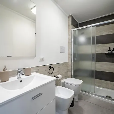 Bovio Boutique Konukevi 4*